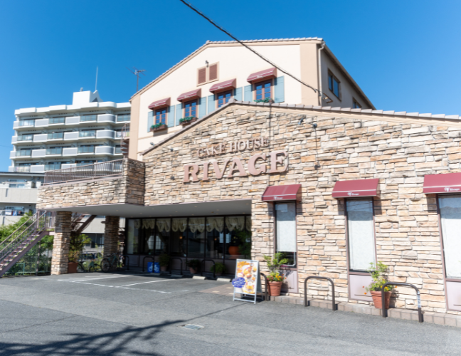 リバージュ店舗外観
