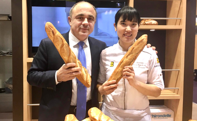 Boulangerie-Pâtisserie Française) 会長のドミニク・アンラクト氏