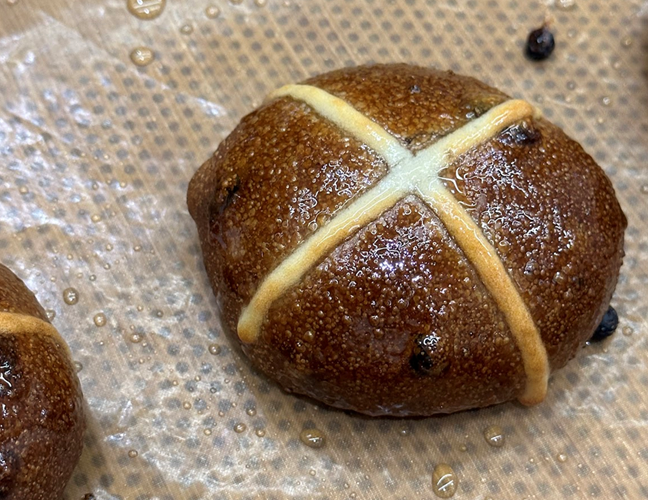 LITTLE CADIGANのホットクロスバンズ 