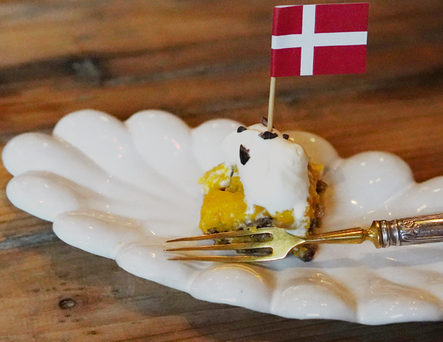 ロブロのケーキ